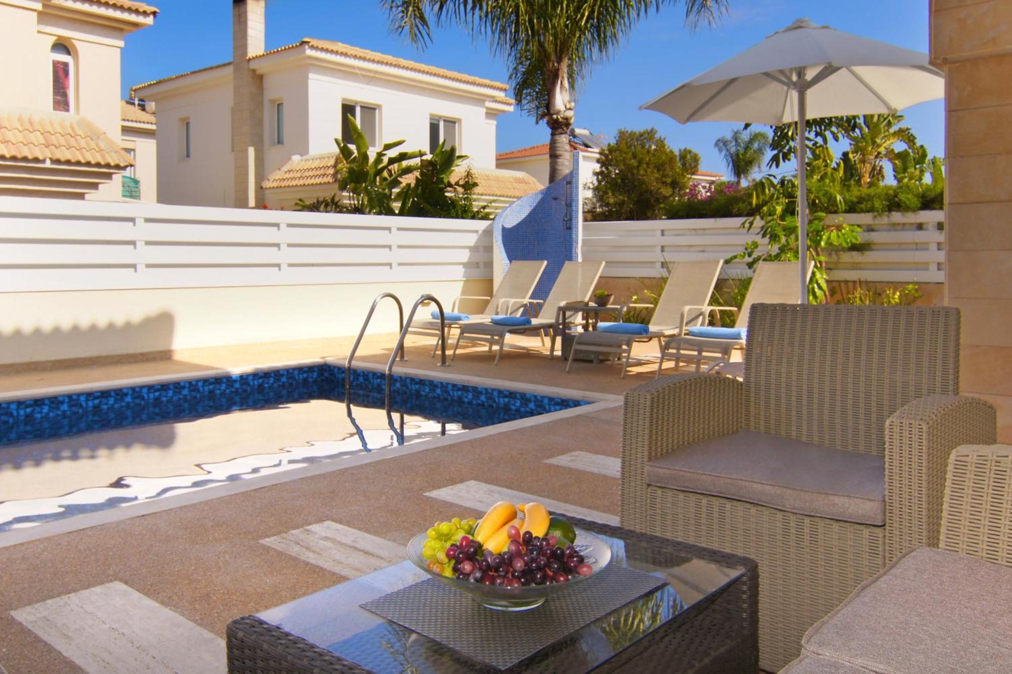 Villa Alyson Paralimni Luaran gambar
