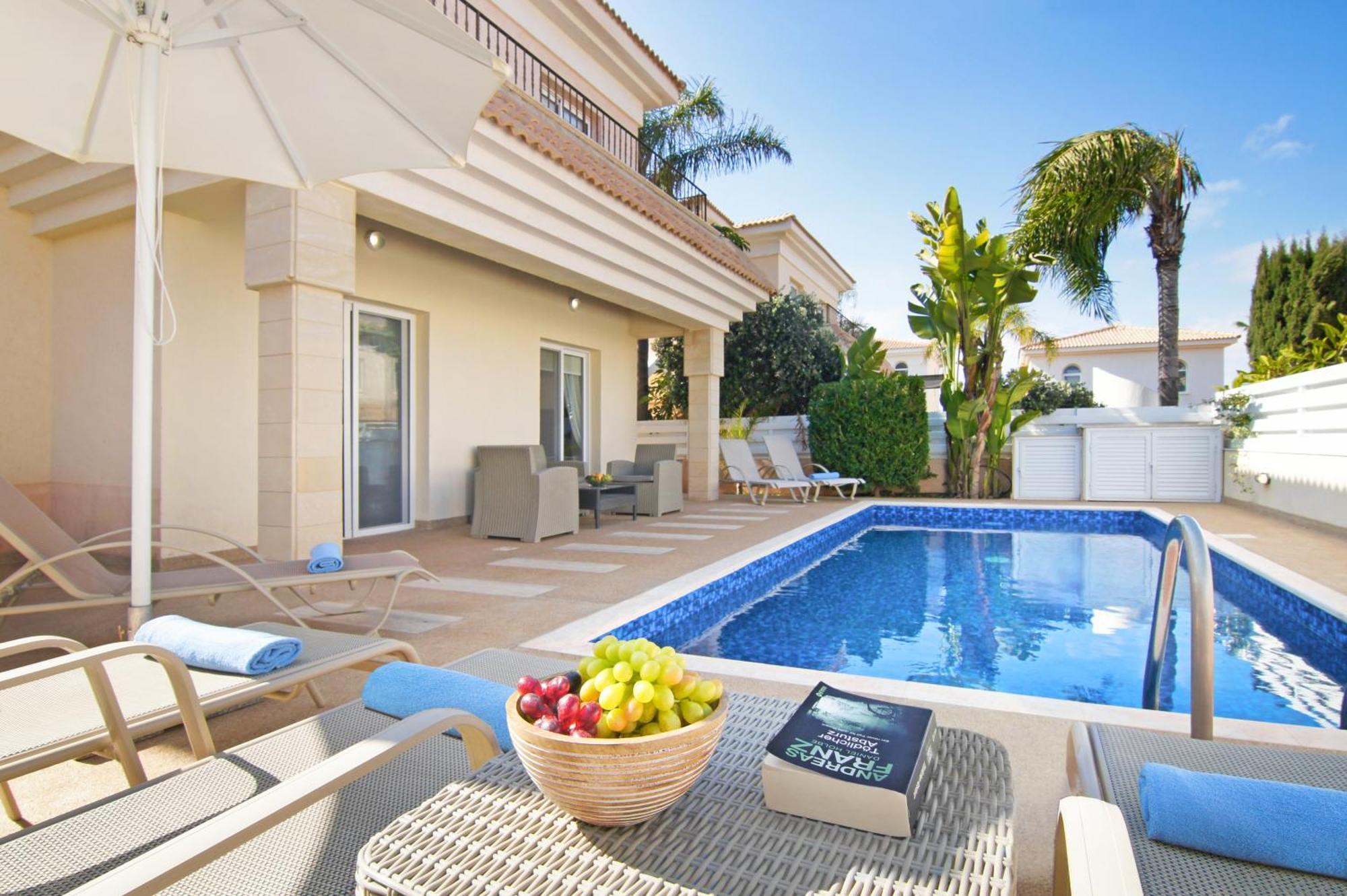 Villa Alyson Paralimni Luaran gambar